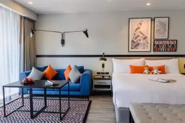 Condo for rent in Oakwood Residence, Khlong Tan Nuea, Bangkok