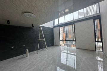 10 Bedroom Office for rent in Phra Khanong, Bangkok near BTS On Nut