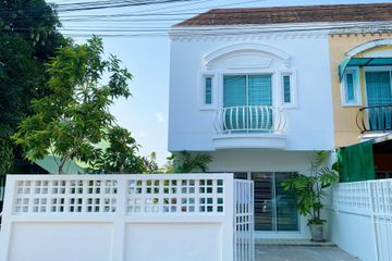 3 Bedroom Townhouse for sale in Nong Pla Lai, Chonburi