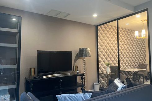 1 Bedroom Condo for sale in Noble Ploenchit, Lumpini, Bangkok near BTS Ploen Chit
