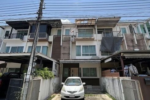 3 Bedroom Townhouse for sale in BAAN MAI RAMA 9 – OUTER RING, Saphan Sung, Bangkok near Airport Rail Link Ban Thap Chang