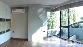 2 Bedroom Condo for sale in FYNN Aree, Phaya Thai, Bangkok near BTS Ari