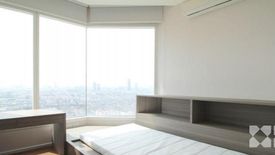 2 Bedroom Condo for sale in Condo Menam residences, Wat Phraya Krai, Bangkok