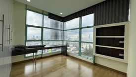 2 Bedroom Condo for sale in Chatrium Residence Riverside, Wat Phraya Krai, Bangkok near BTS Saphan Taksin