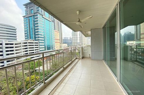 3 Bedroom Condo for rent in Baan Thirapa, Thung Maha Mek, Bangkok near BTS Chong Nonsi