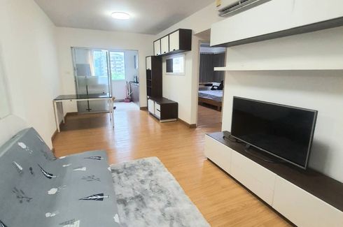 2 Bedroom Condo for rent in Huai Khwang, Bangkok near MRT Huai Khwang