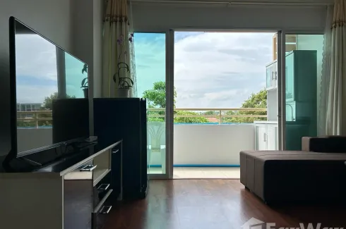 2 Bedroom Apartment for rent in Talat Nuea, Phuket