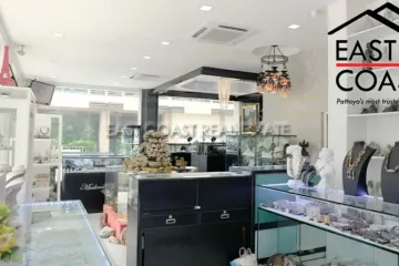 9 Bedroom House for sale in Nong Prue, Chonburi