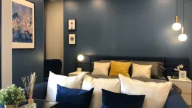 1 Bedroom Condo for sale in Si Phraya, Bangkok near MRT Sam Yan