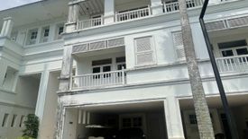 3 Bedroom Townhouse for sale in Na Jomtien, Chonburi