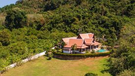 4 Bedroom Villa for rent in Pa Khlok, Phuket