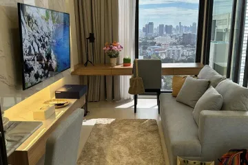 1 Bedroom Condo for rent in Mazarine Ratchayothin, Chan Kasem, Bangkok near BTS Ratchayothin