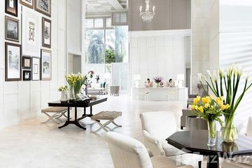 1 Bedroom Condo for rent in Oriental Residence, Lumpini, Bangkok near BTS Ploen Chit