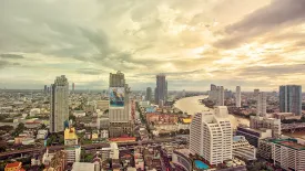 1 Bedroom Condo for sale in Nusa State Tower Condominium, Silom, Bangkok near BTS Surasak