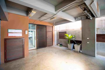 4 Bedroom Office for rent in Phra Khanong, Bangkok near BTS Thong Lo