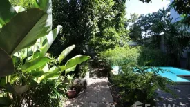 4 Bedroom Villa for sale in Phaya Thai, Bangkok