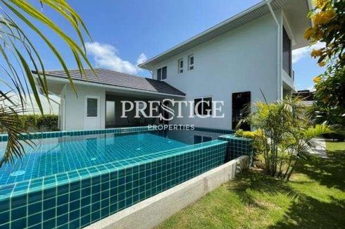 4 Bedroom House for sale in Nong Pla Lai, Chonburi