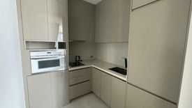 1 Bedroom Condo for sale in The Diplomat 39, Khlong Tan Nuea, Bangkok near BTS Phrom Phong