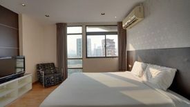 1 Bedroom Apartment for rent in Nantiruj Tower, Khlong Toei, Bangkok near BTS Asoke