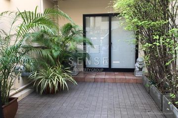 4 Bedroom Townhouse for rent in Khlong Tan Nuea, Bangkok near BTS Phrom Phong