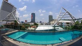 1 Bedroom Condo for rent in Baan Sathorn Condo, Khlong Toei Nuea, Bangkok near MRT Phetchaburi