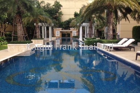 2 Bedroom Condo for sale in Royce Private Residences, Khlong Toei Nuea, Bangkok near BTS Asoke