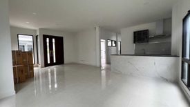 4 Bedroom House for rent in Phlapphla, Bangkok