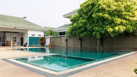 4 Bedroom House for sale in Baan Chalita 1, Na Kluea, Chonburi