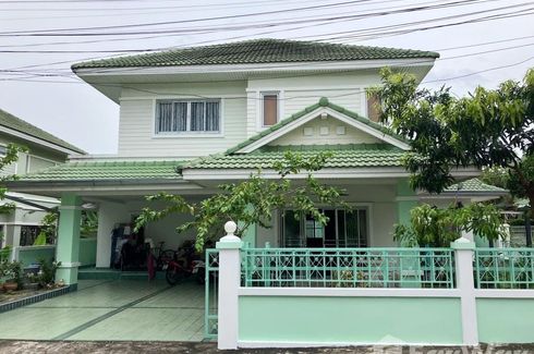 4 Bedroom House for sale in Baan Chalita 1, Na Kluea, Chonburi