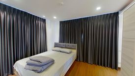 2 Bedroom Condo for rent in Sompob House, Bang Lamphu Lang, Bangkok near BTS Wongwian Yai