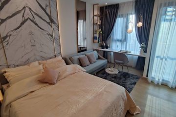 Condo for rent in Life One Wireless, Langsuan, Bangkok near BTS Ploen Chit