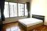3 Bedroom Condo for rent in The Emporio Place, Khlong Tan, Bangkok near BTS Phrom Phong