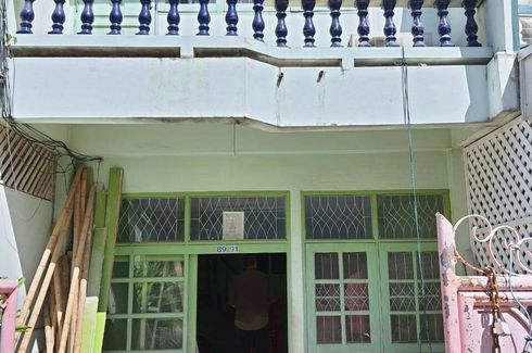 2 Bedroom Townhouse for rent in Wong Sawang, Bangkok near MRT Wong Sawang