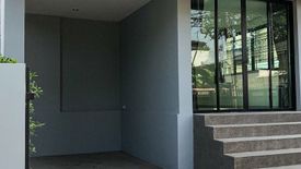 5 Bedroom House for sale in Khlong Chan, Bangkok near MRT Lat Phrao 101