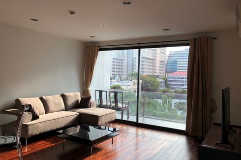 2 Bedroom Condo for rent in Baan Saraan, Khlong Toei Nuea, Bangkok near MRT Phetchaburi