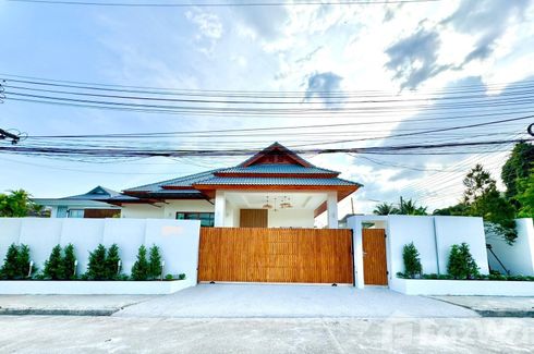3 Bedroom Villa for rent in Baan Maneekram-Jomthong Thani, Wichit, Phuket
