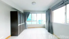 1 Bedroom Condo for sale in Supalai River Place, Bang Lamphu Lang, Bangkok near BTS Krung Thon Buri