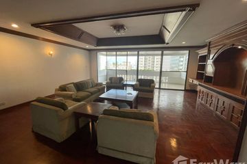 3 Bedroom Condo for rent in Govind Tower, Khlong Toei Nuea, Bangkok near BTS Nana