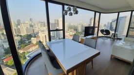 2 Bedroom Condo for rent in Si Phraya, Bangkok near MRT Sam Yan