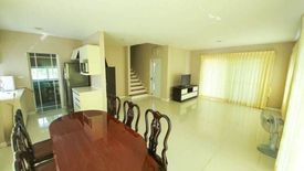 3 Bedroom House for sale in Hua Mak, Bangkok