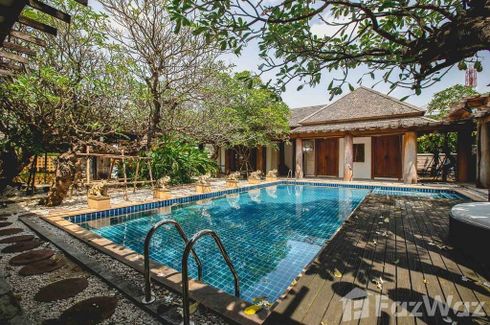 5 Bedroom Villa for sale in Nuan Chan, Bangkok
