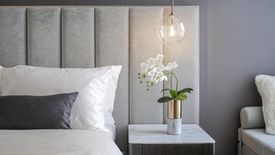 1 Bedroom Condo for rent in Si Phraya, Bangkok near MRT Sam Yan