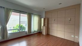 3 Bedroom Townhouse for rent in Baan Klang Muang The Paris Rama 9 - Ramkamhaeng, Hua Mak, Bangkok near Airport Rail Link Hua Mak