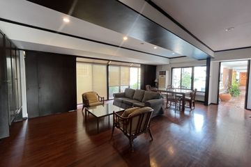 3 Bedroom Apartment for rent in Panpanit Apartments, Sam Sen Nai, Bangkok near BTS Ari