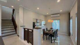 4 Bedroom Townhouse for rent in Permsap Villa, Si Sunthon, Phuket