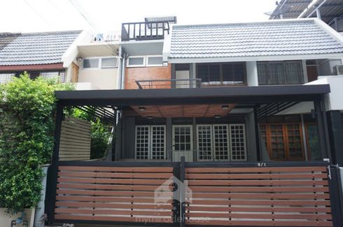 3 Bedroom Townhouse for rent in Phra Khanong, Bangkok near BTS Phra Khanong