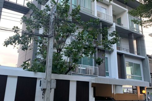 5 Bedroom House for sale in B Square Rama9 - Mengjai, Wang Thonglang, Bangkok