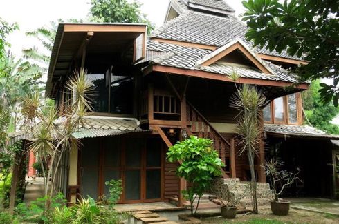 7 Bedroom House for sale in Pa Daet, Chiang Mai