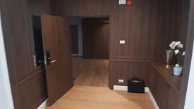 4 Bedroom Condo for rent in Raj Mansion, Khlong Toei, Bangkok near BTS Asoke