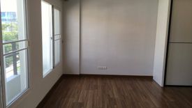 3 Bedroom Townhouse for sale in Baan Klang Krung Rama 3, Chong Nonsi, Bangkok